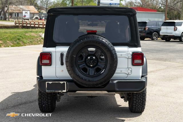 Used 2024 Jeep Wrangler Sport image 7