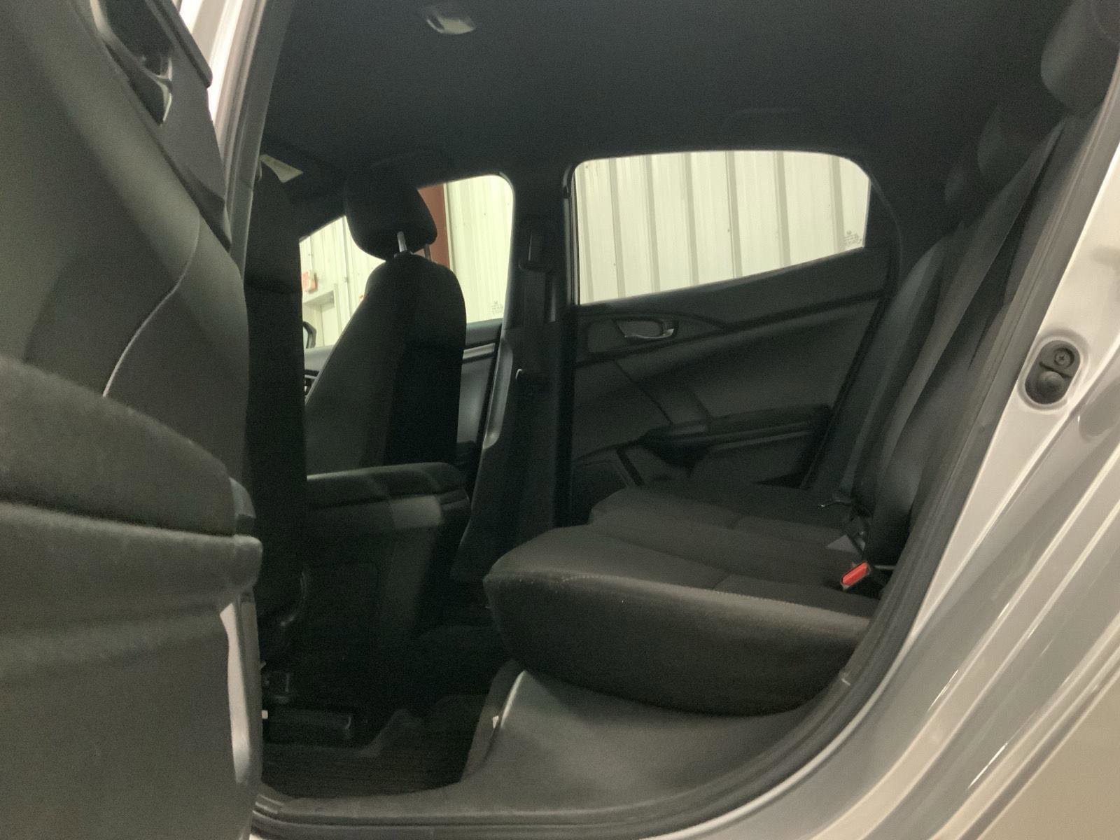 Used 2018 Honda Civic Sport image 32