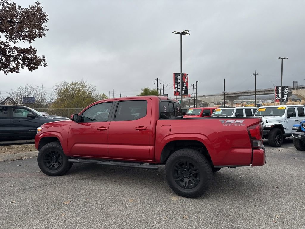 Used 2021 Toyota Tacoma SR image 11