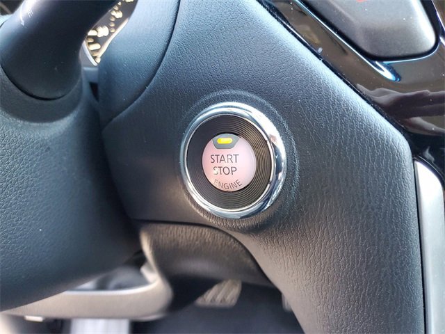 Used 2016 Nissan Pathfinder S image 24