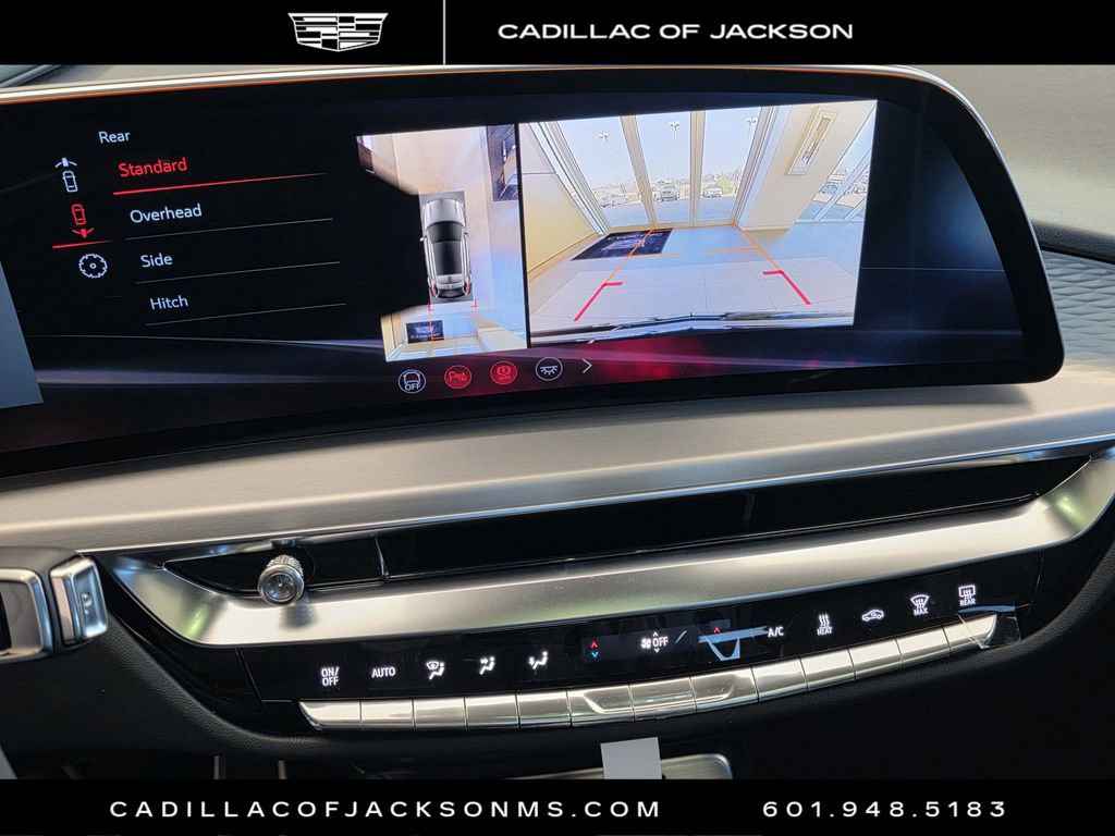 New 2026 Cadillac Lyriq V image 28