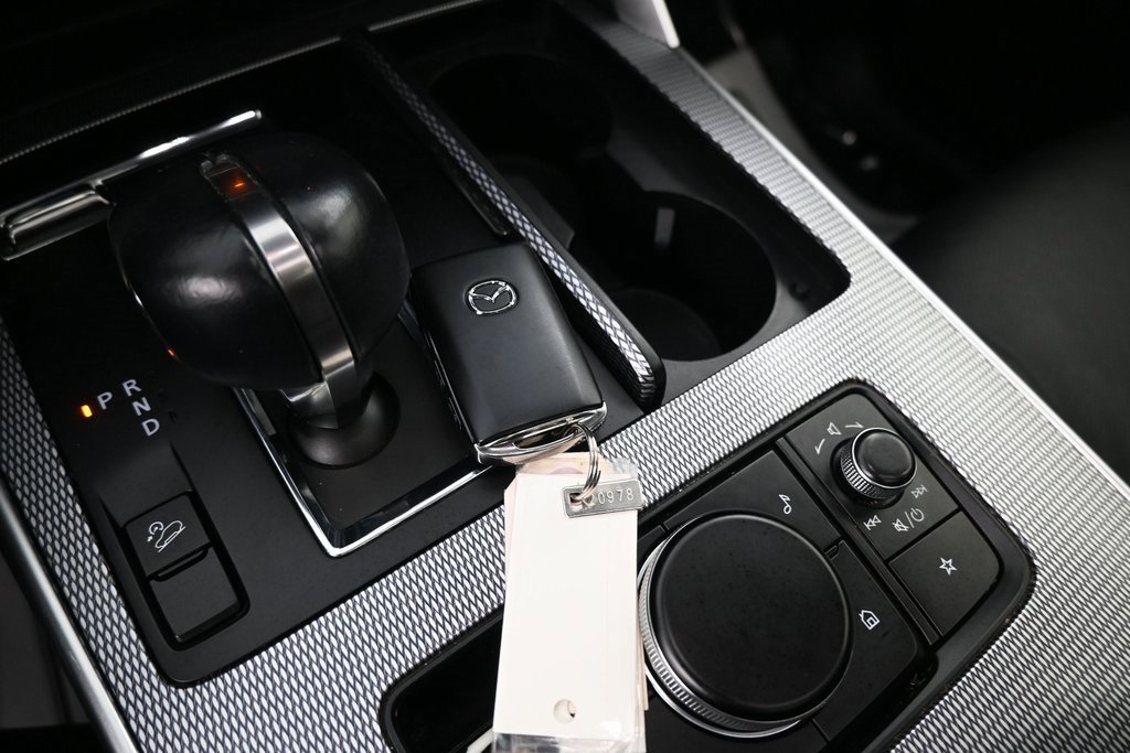 Used 2024 MAZDA CX-90 3.3 Turbo w/ Premium Package image 16