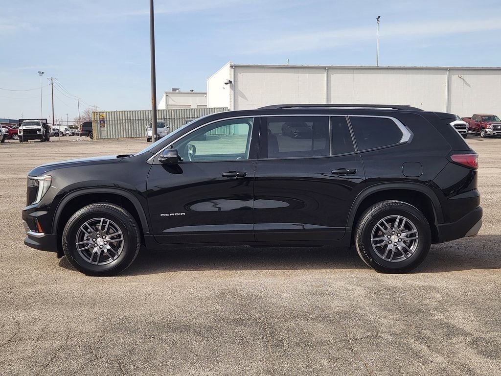 Used 2025 GMC Acadia Elevation FWD image 4