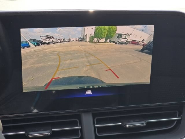 New 2026 Chevrolet Trax LT w/ LT Convenience Package FWD image 4