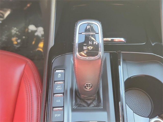 Used 2019 Maserati Levante image 21