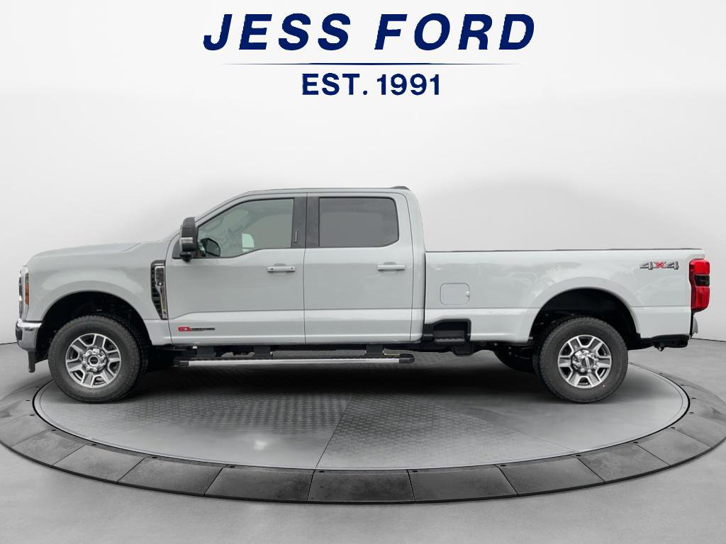 New 2026 Ford F350 Lariat image 2