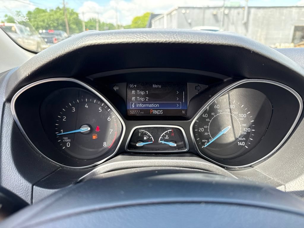 Used 2018 Ford Focus Titanium FWD image 29