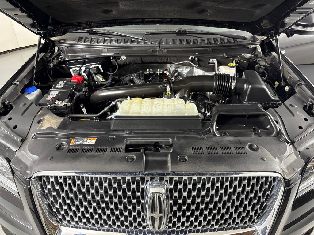 Used 2023 Lincoln Navigator L Reserve AWD/4WD image 46