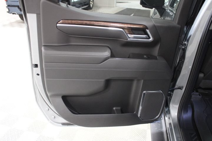 New 2026 GMC Sierra 1500 Elevation w/ Elevation Premium Package AWD/4WD image 21