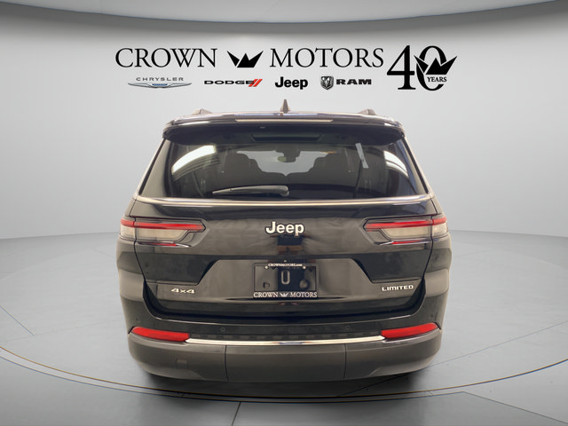 Used 2023 Jeep Grand Cherokee L Limited AWD/4WD image 13