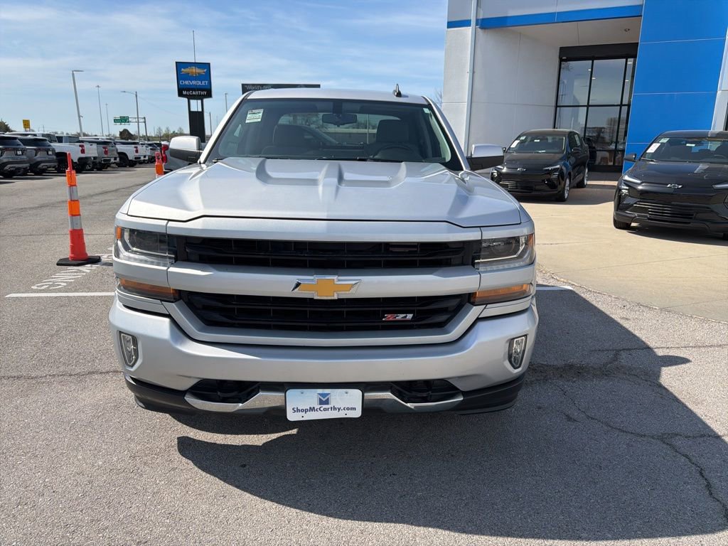 Used 2018 Chevrolet Silverado 1500 LT w/ All Star Edition image 8