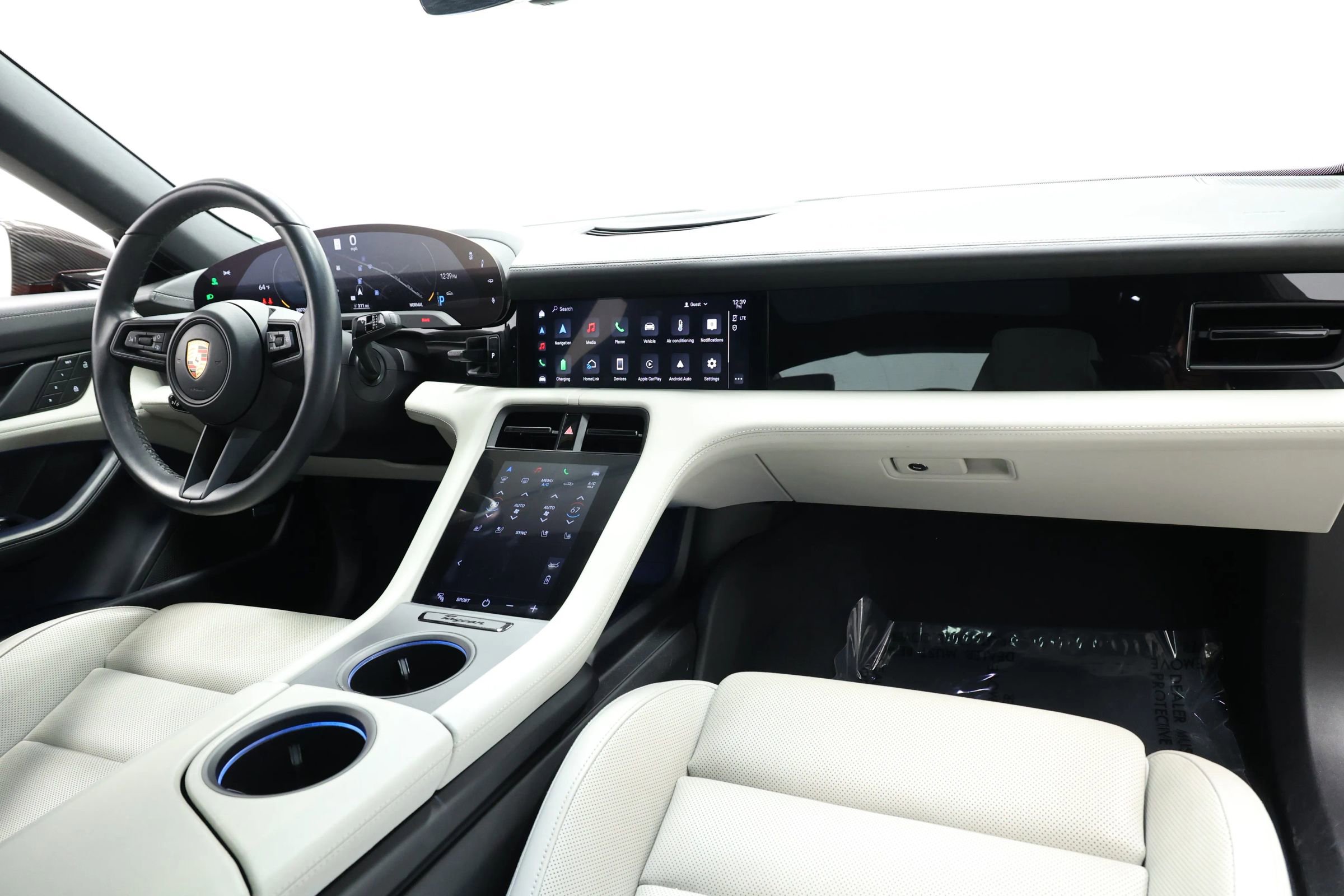 Used 2022 Porsche Taycan image 72