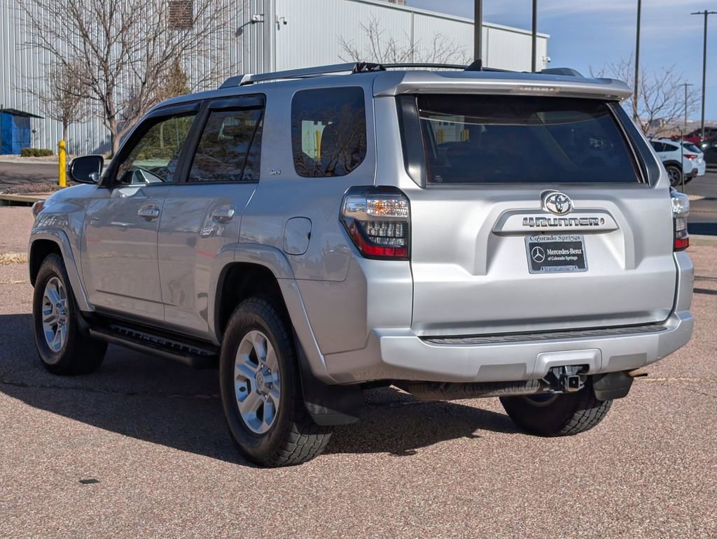 Used 2018 Toyota 4Runner SR5 image 5