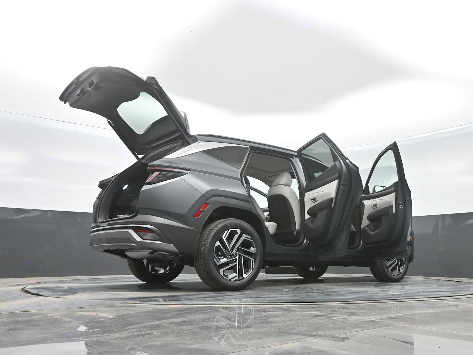 New 2026 Hyundai Tucson Limited image 43