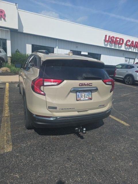 Used 2022 GMC Terrain AT4 w/ Tech Package AWD/4WD image 4