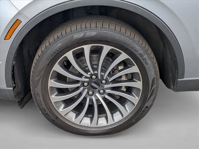 Used 2020 Lincoln Aviator Reserve w/ Equipment Group 201A image 9