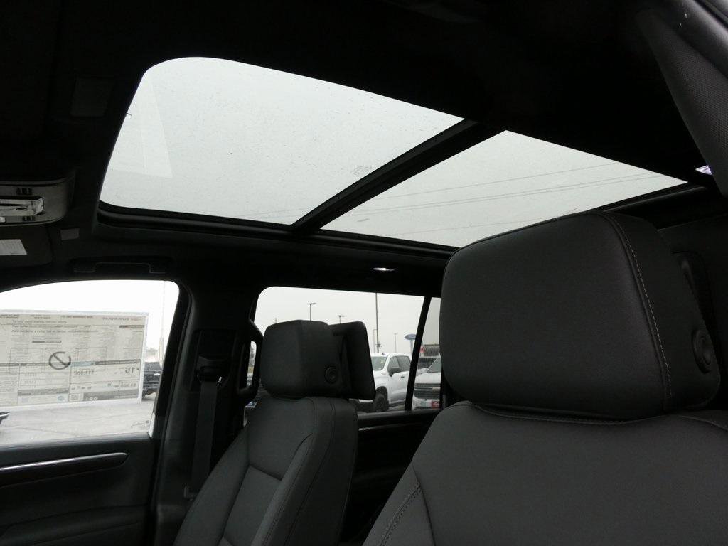 New 2026 Chevrolet Suburban Z71 w/ Z71 Off-Road Package image 35
