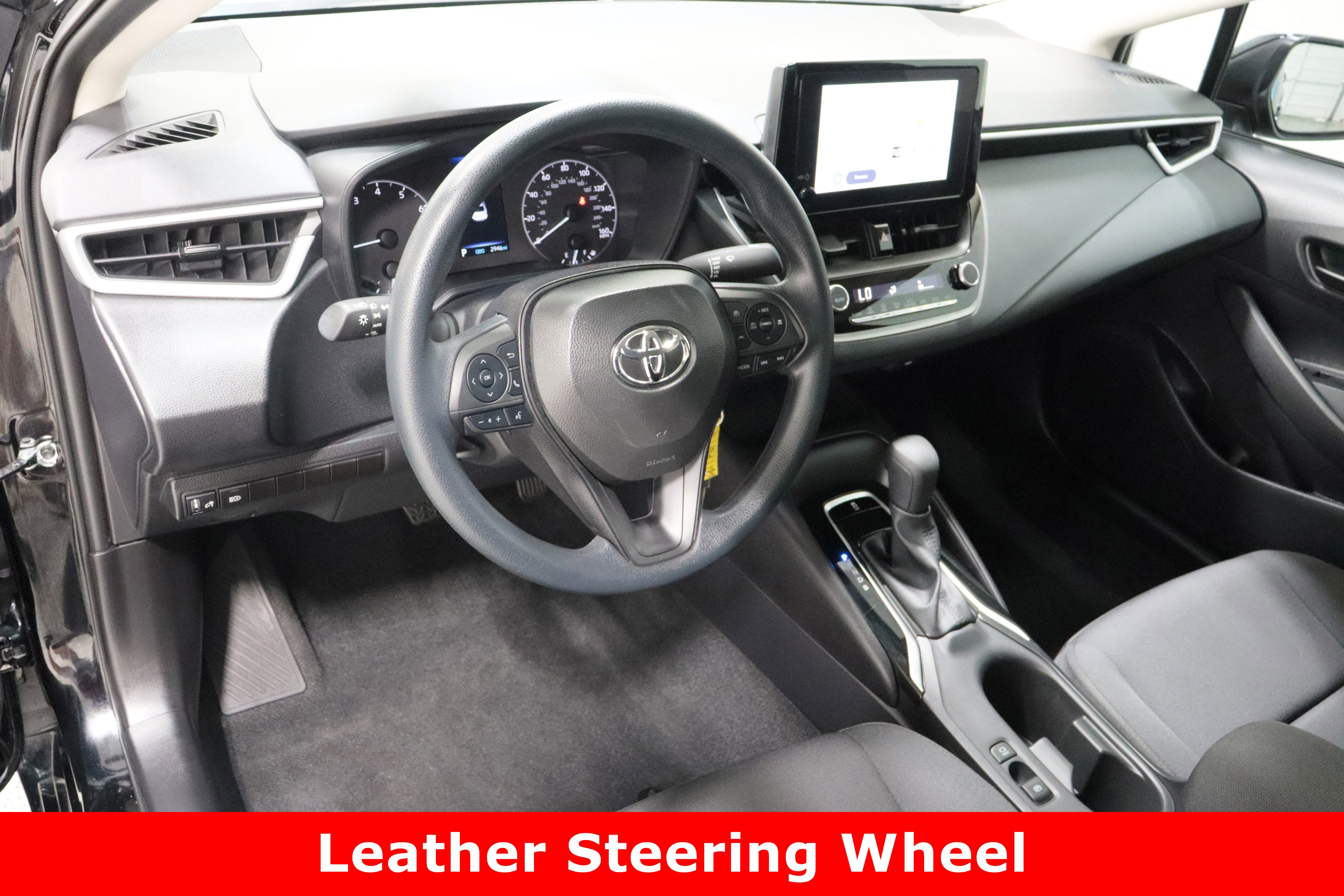 Used 2025 Toyota Corolla LE image 13