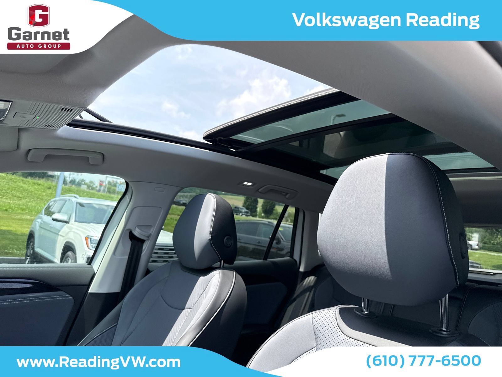 Used 2025 Volkswagen Tiguan SE w/ Panoramic Sunroof Package AWD/4WD image 12