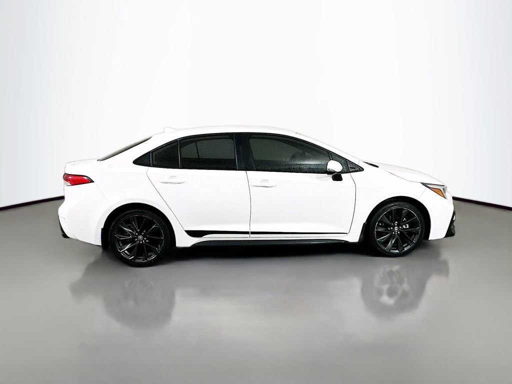 Certified 2024 Toyota Corolla SE image 4
