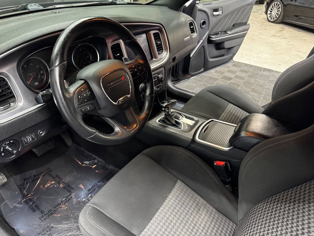 Used 2019 Dodge Charger GT image 32