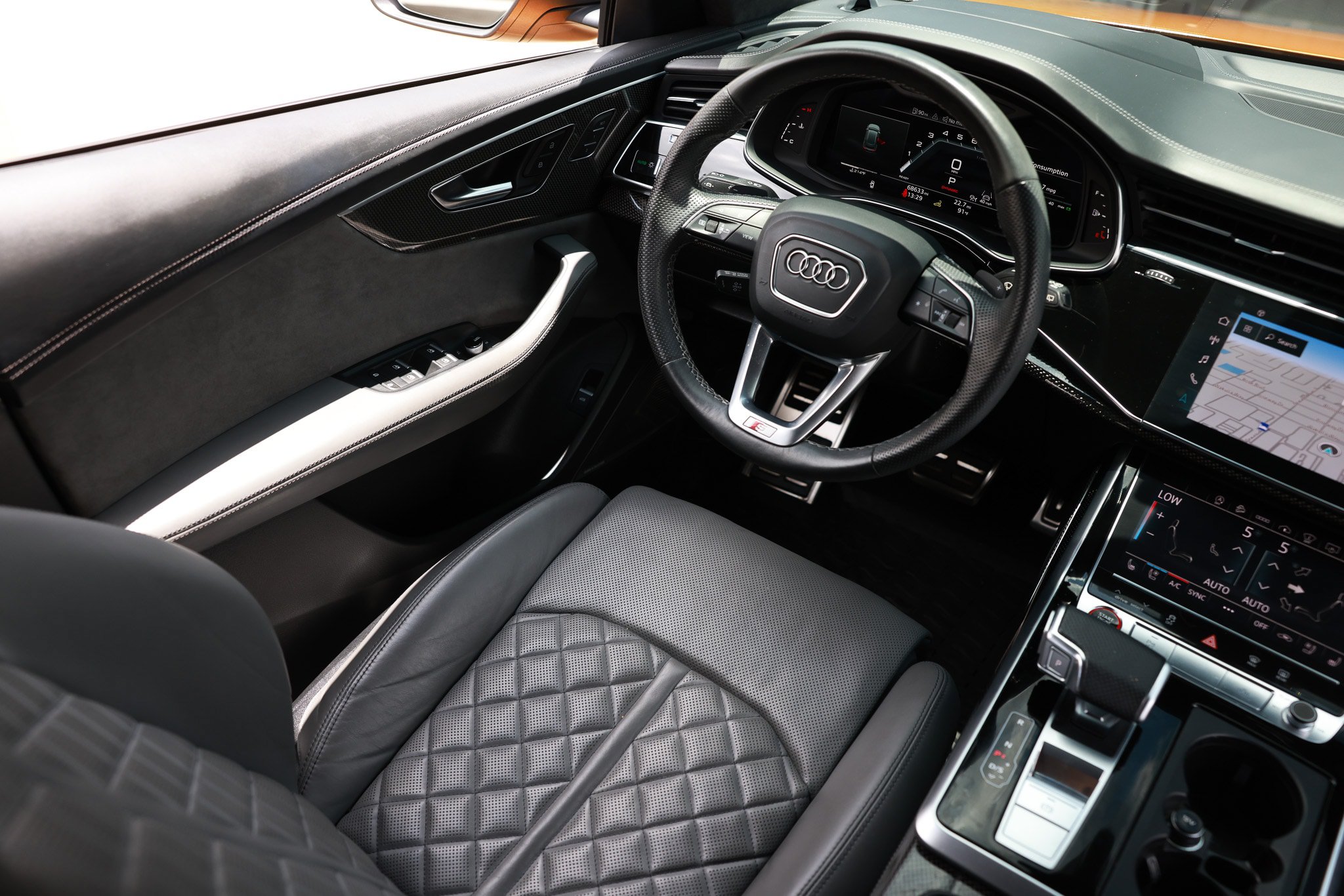 Used 2021 Audi SQ8 Prestige AWD/4WD image 25