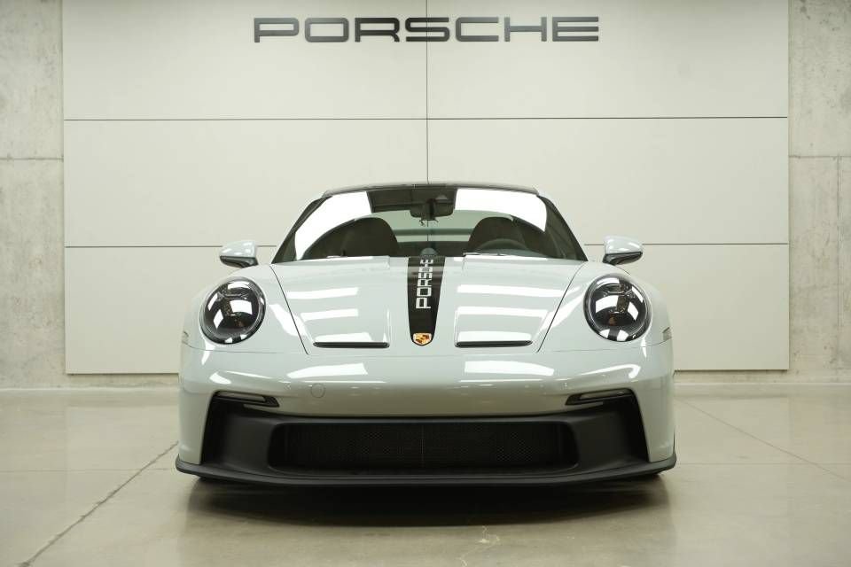 Used 2022 Porsche 911 GT3 RWD image 11