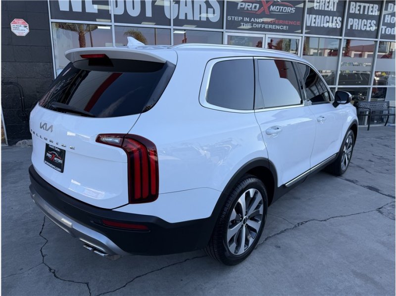 Used 2022 Kia Telluride EX w/ EX Premium Package FWD image 62