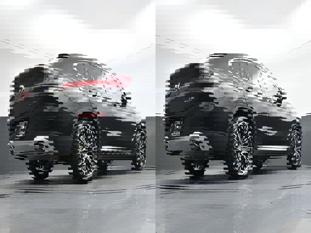 Used 2025 BMW X4 xDrive30i w/ Premium Package image 28