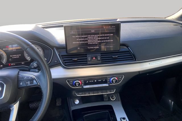 Used 2021 Audi Q5 e Premium Plus w/ Premium Plus Package AWD/4WD image 6
