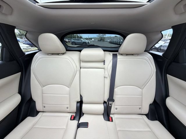 Used 2019 INFINITI QX50 Essential w/ Proactive Package AWD/4WD image 16