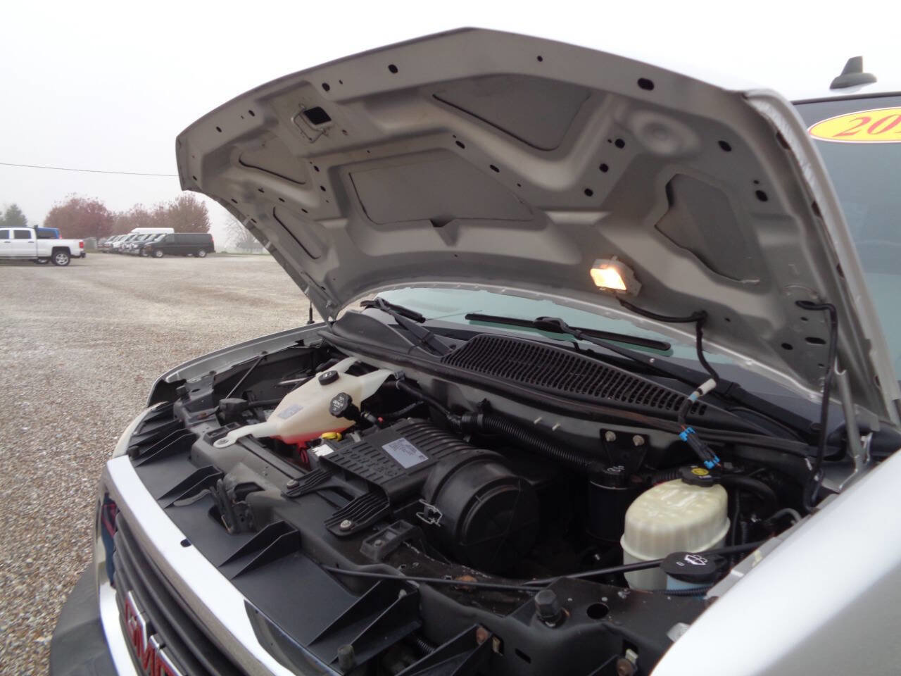 Used 2017 GMC Savana 3500 LT w/ LT Preferred Equipment Group image 20