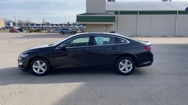 Used 2023 Chevrolet Malibu LT FWD image 5