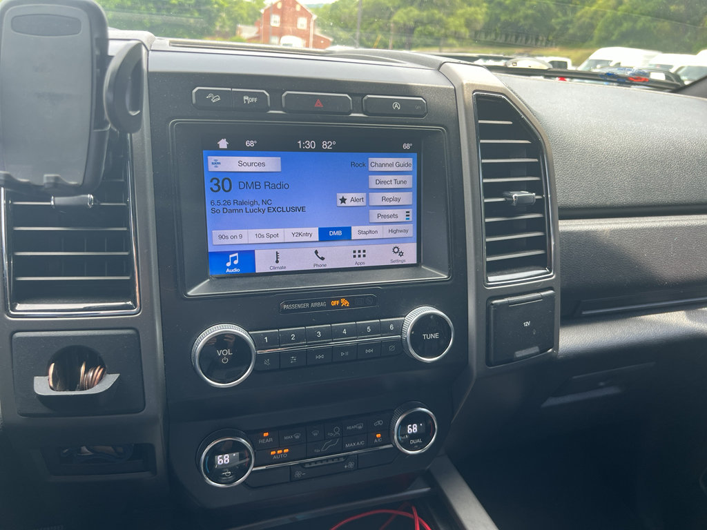 Used 2019 Ford Expedition Max XLT w/ Equipment Group 201A AWD/4WD image 10