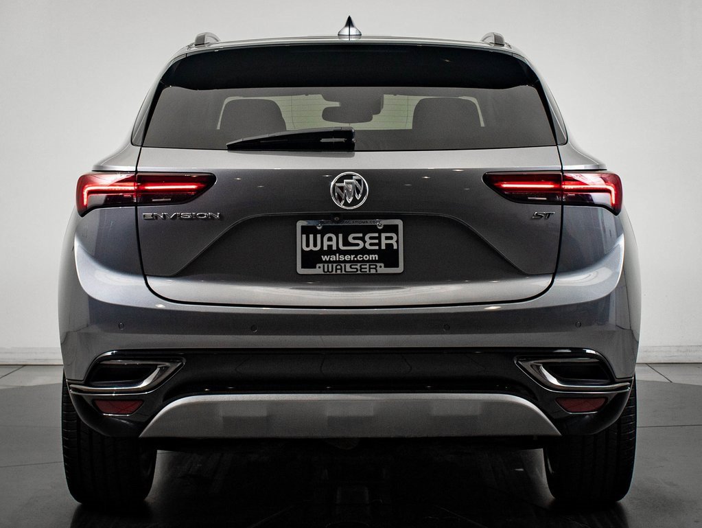 Used 2021 Buick Envision Essence w/ Sport Touring Package image 7