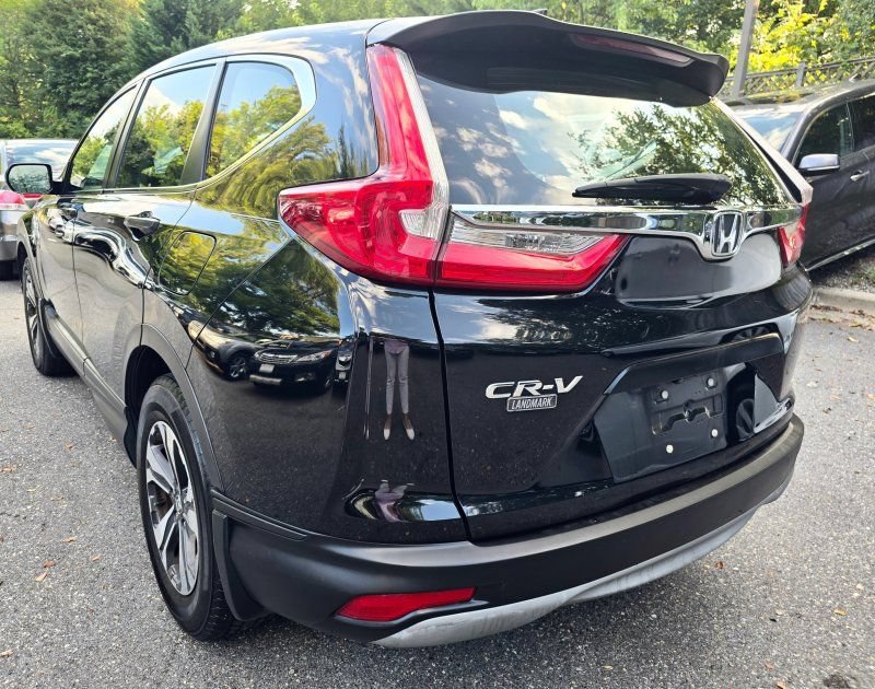 Used 2017 Honda CR-V LX image 5