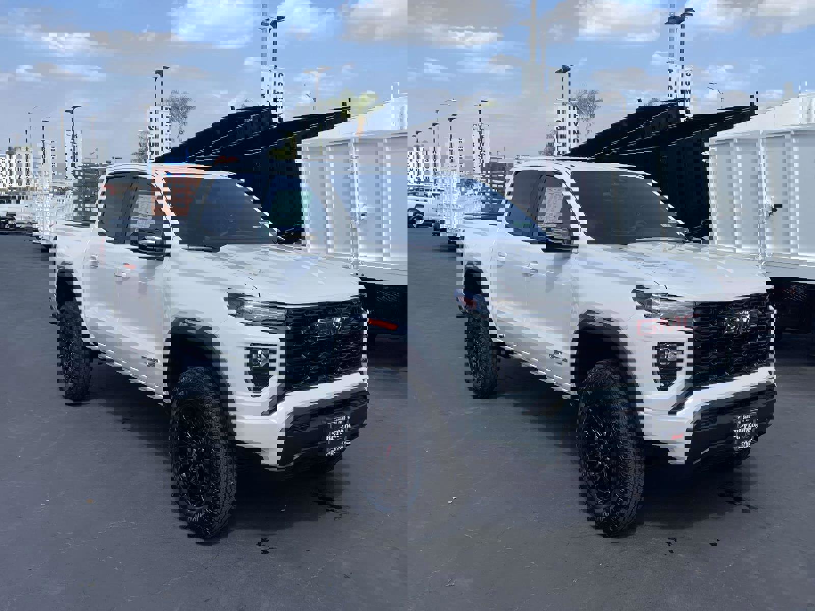 New 2026 GMC Canyon Elevation image 3