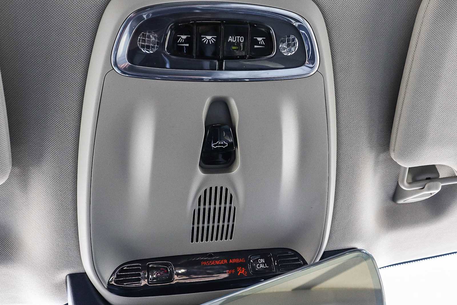 Used 2022 Volvo XC90 T8 Inscription Expression w/ Advanced Package image 33