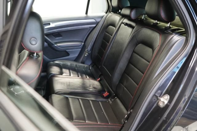 Used 2018 Volkswagen GTI Autobahn FWD image 36