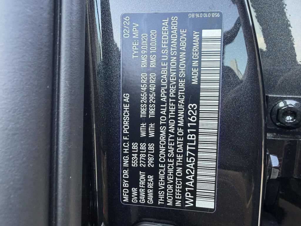 New 2026 Porsche Macan AWD/4WD image 31