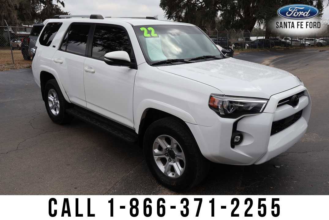 Used 2022 Toyota 4Runner SR5 Premium image 5