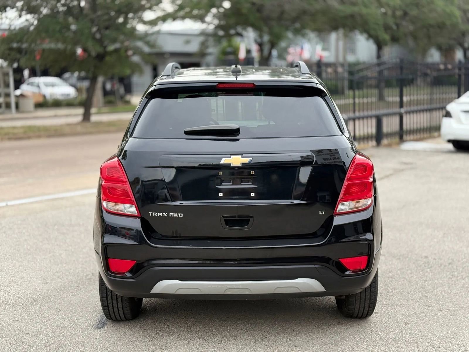 Used 2019 Chevrolet Trax LT w/ LT Convenience Package image 5
