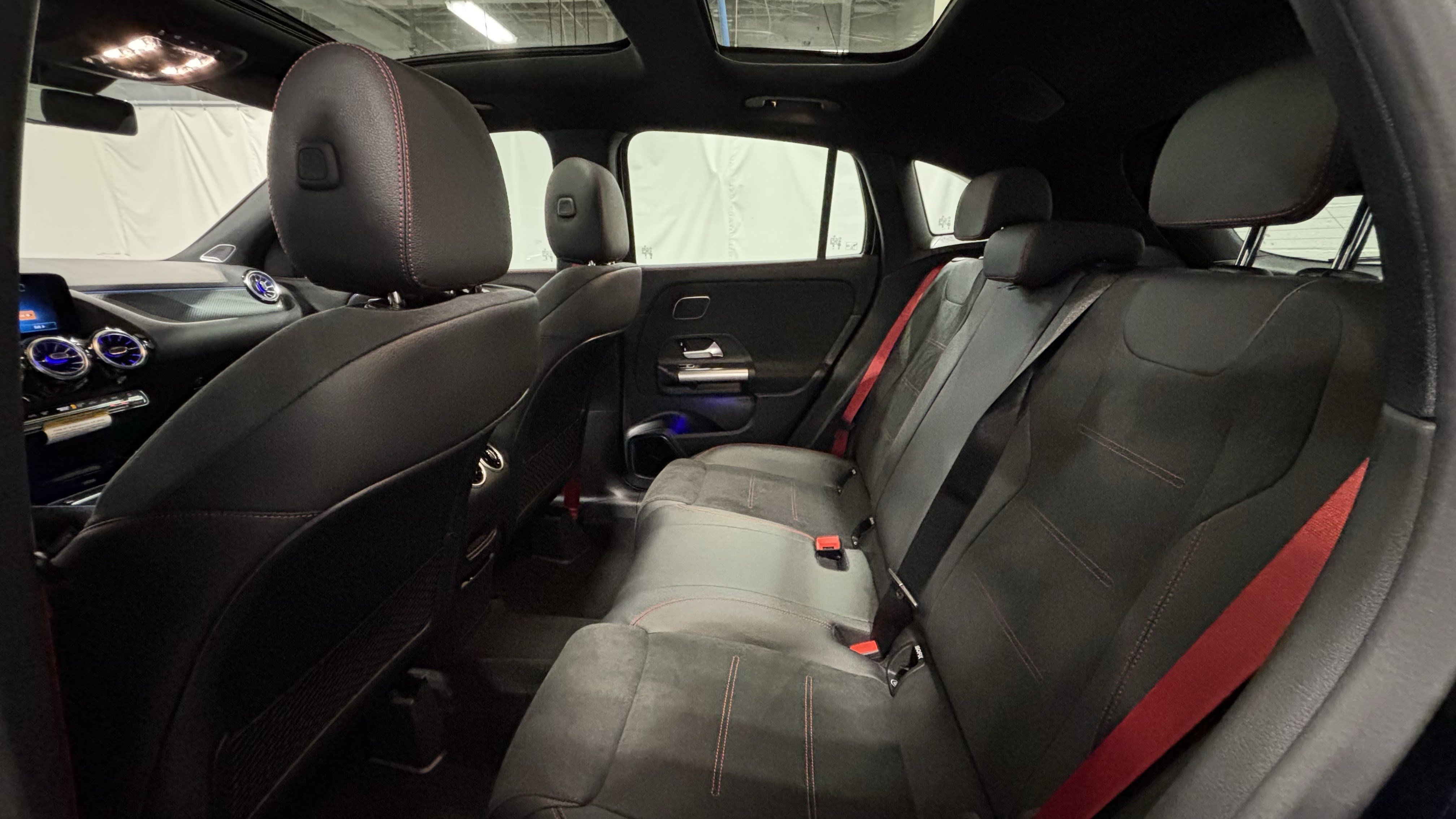 New 2026 Mercedes-Benz GLA 35 AMG 4MATIC image 24
