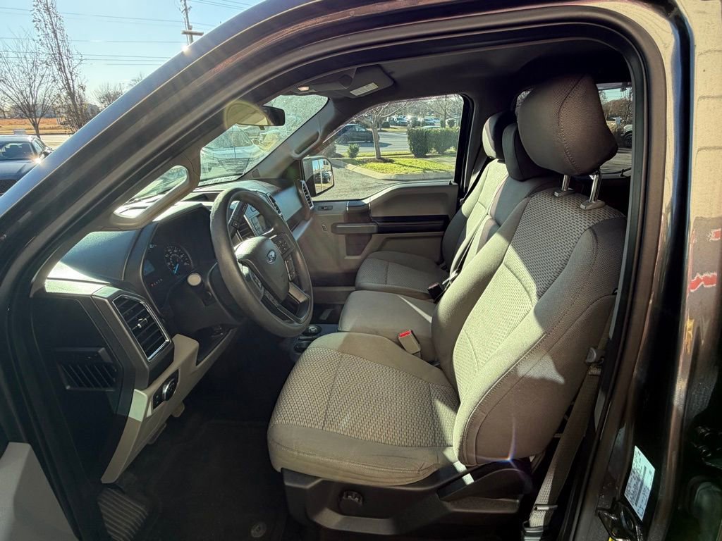 Used 2017 Ford F150 XLT image 13