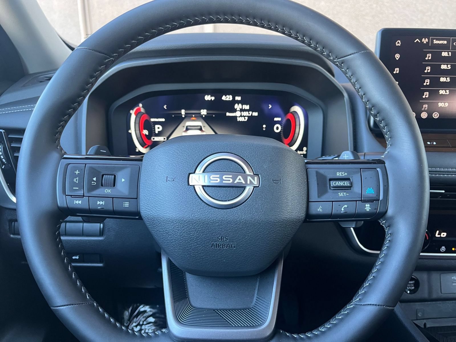 Used 2026 Nissan Rogue SL AWD/4WD image 26