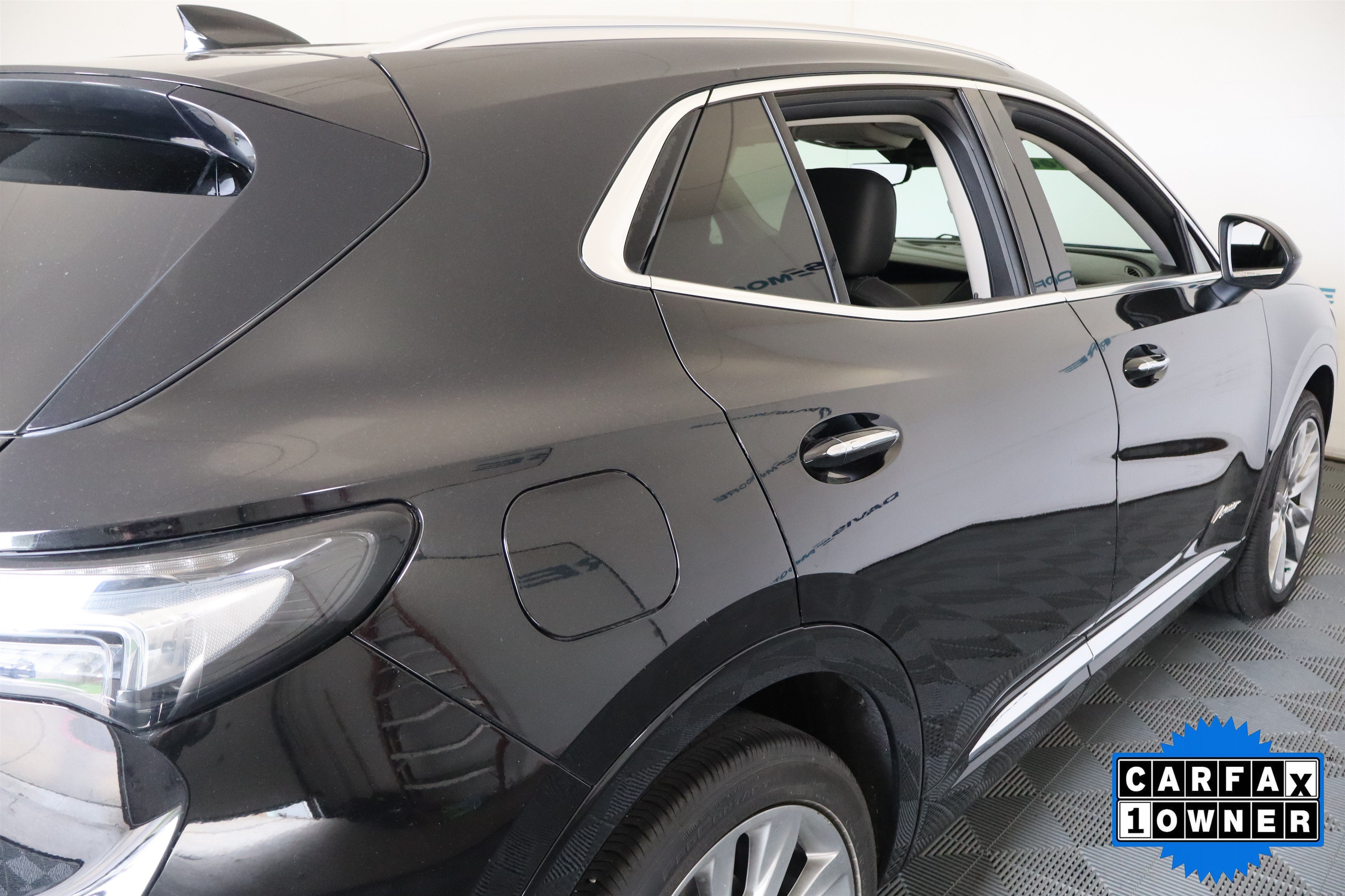 Used 2023 Buick Envision Avenir AWD/4WD image 7