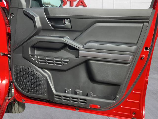 New 2026 Toyota Tacoma SR5 AWD/4WD image 12