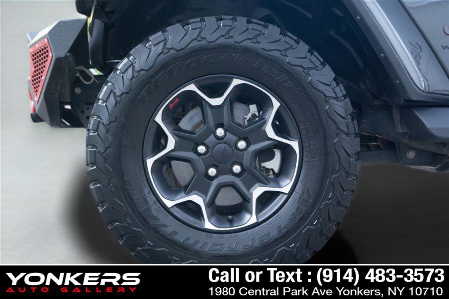 Used 2023 Jeep Wrangler Unlimited Rubicon w/ Safety Group AWD/4WD image 21