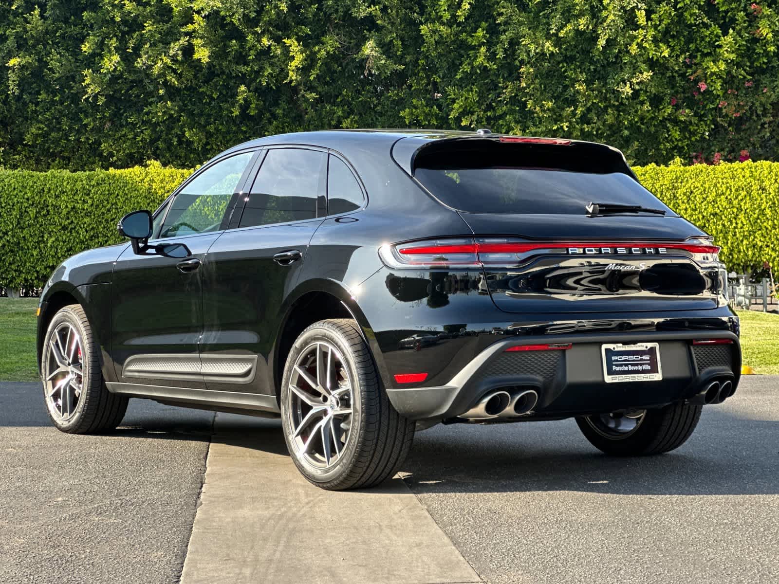 New 2026 Porsche Macan S AWD/4WD image 3