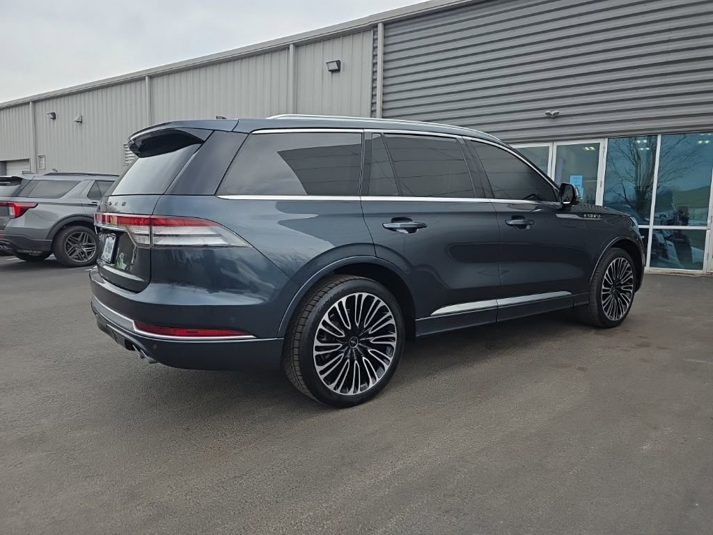 Used 2021 Lincoln Aviator Black Label w/ Dynamic Handling Package image 6